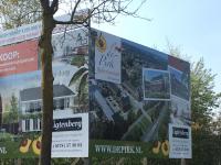 Bouwborden geplaatst
